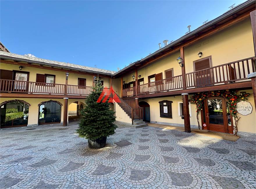 CORTILE CONDOMINIALE